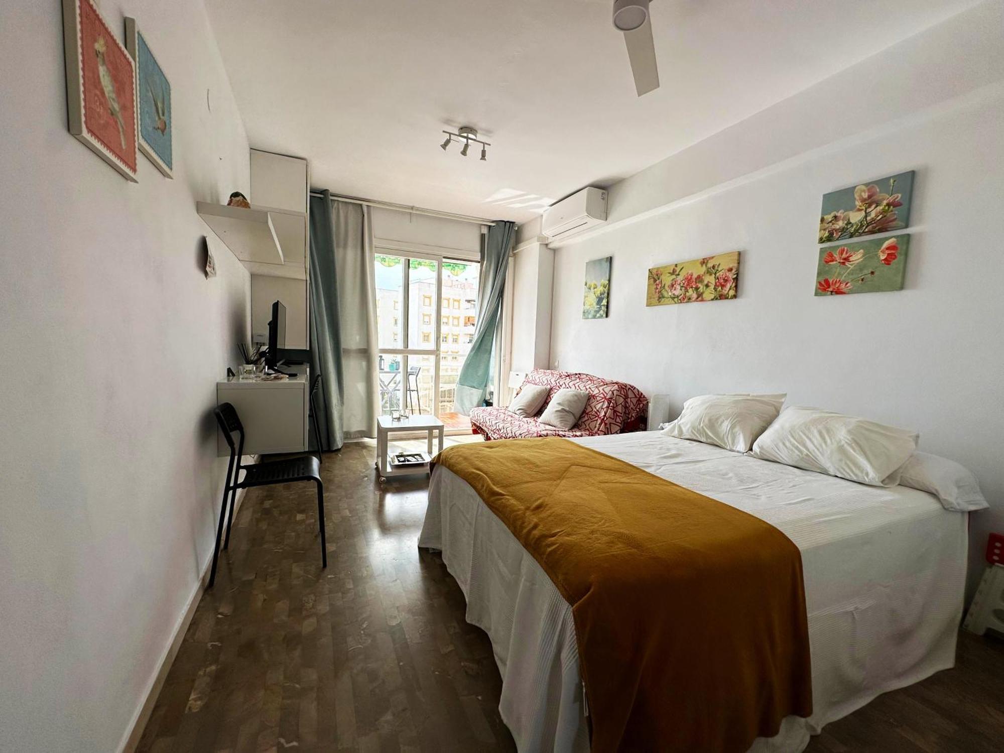 Hac - Terraza Con Vistas Al Mar, Wifi, Centro A 200 Metros, Playa A 600 Metros * Torremolinos