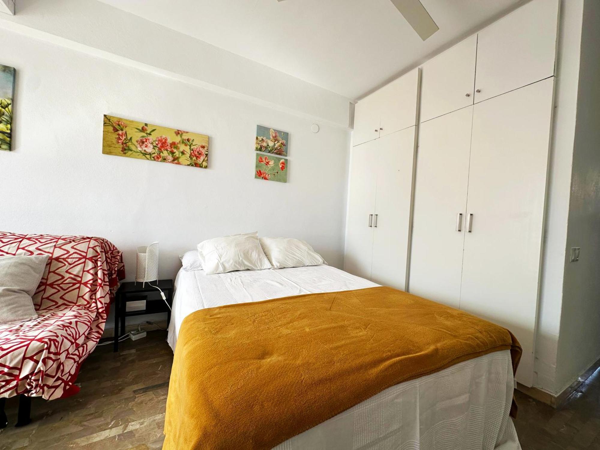 Hac - Terraza Con Vistas Al Mar, Wifi, Centro A 200 Metros, Playa A 600 Metros Torremolinos