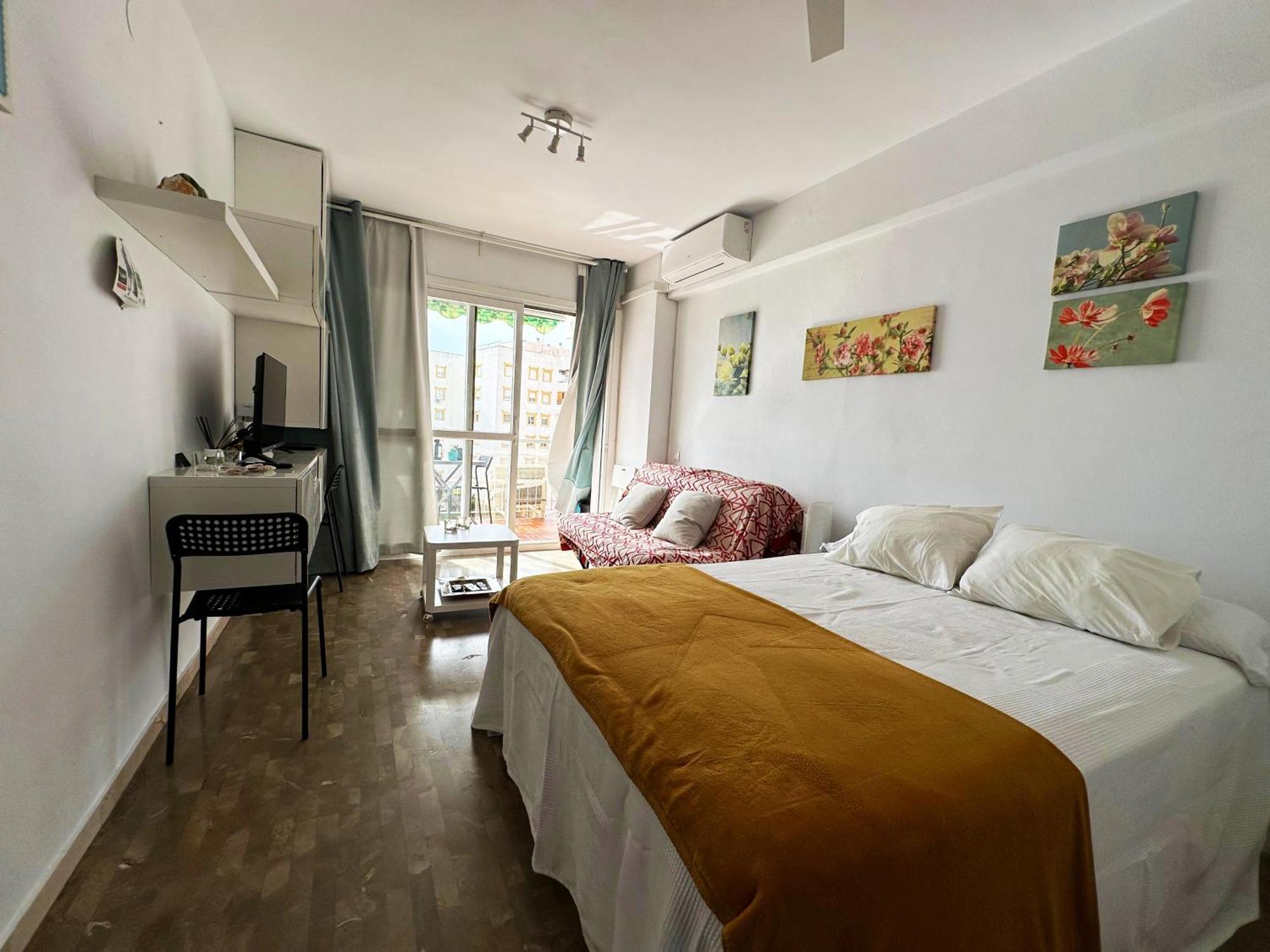 Hac - Terraza Con Vistas Al Mar, Wifi, Centro A 200 Metros, Playa A 600 Metros * Torremolinos
